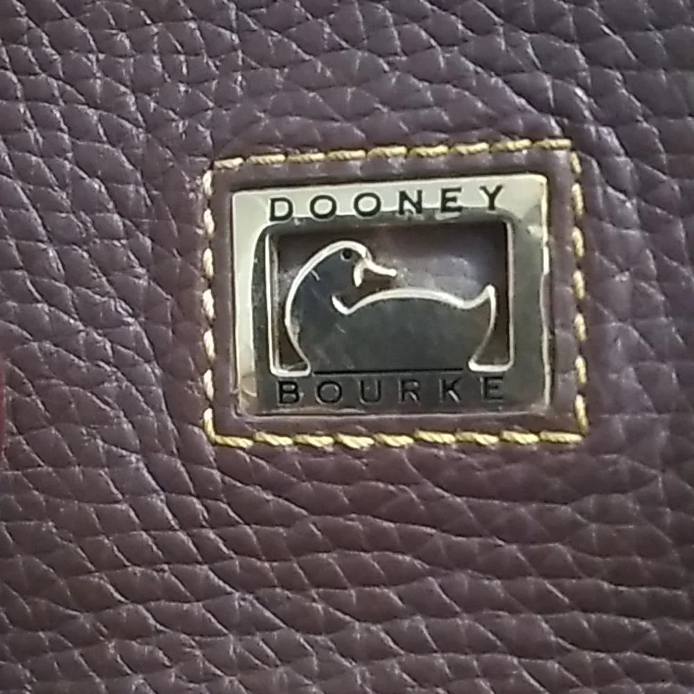 Vintage Dooney & Bourke Dual Handle Shoulder Strap Large Totebag Brown - Picture 4 of 16
